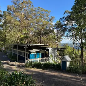 Heaven In The Hills Retreat Lodge