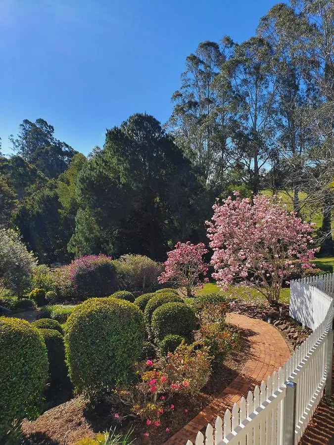 The Paddocks Villa Maleny 0*,